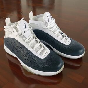 AIR JORDAN 2011 “WHITE BLACK” SIZE 7.5